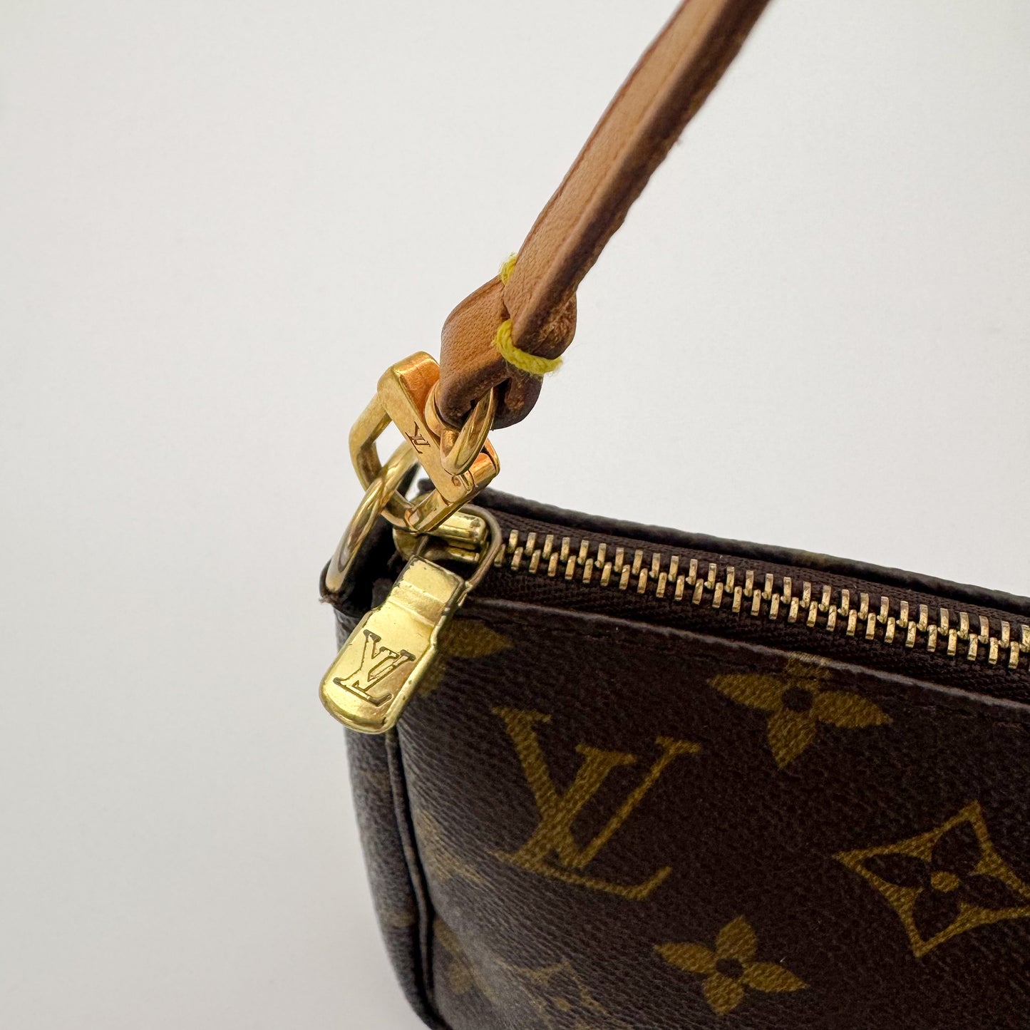 Louis Vuitton Monogram Pochette
