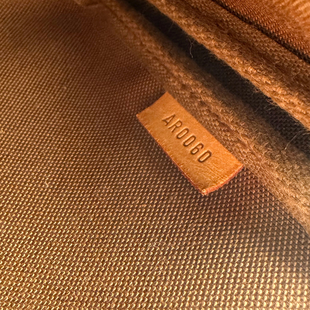 Louis Vuitton Monogram Pochette